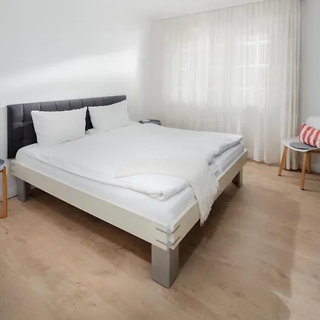 Апартаменты Gartenstr 48 Michalski 12 *